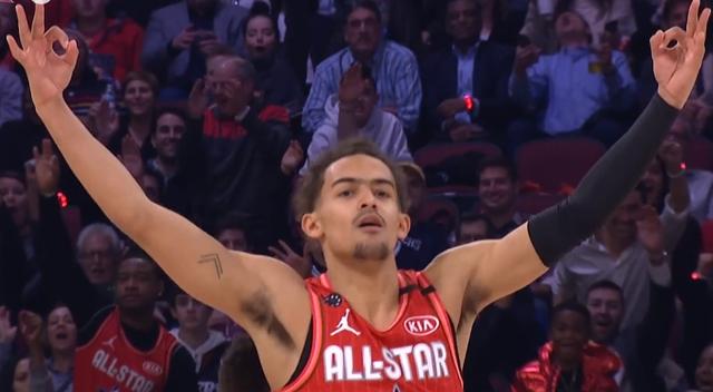 同一天绝代双骄各进一球！以下是媒体对C罗和梅西的...（C罗与梅西同日各入一球：媒体综述）