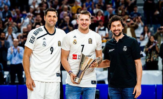 周四竞彩篮球强档：凯尔特人向阳而生 雄鹿直线陨落（周四竞彩篮球重磅：凯尔特人迎阳崛起 雄鹿断崖式下滑）