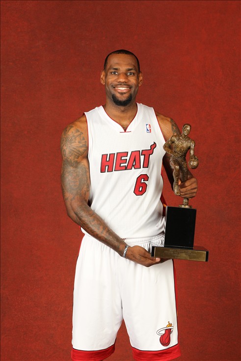 遭队友无视，萨拉赫将加盟沙特联赛！范迪克：他对我们没有影响！（被队友冷落？萨拉赫或转投沙特联赛，范迪克：对我们毫无影响）