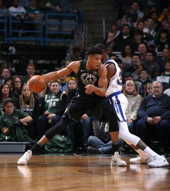 半场战报：奥地利U17 0-0意大利U17，双方破门乏术（半场快讯：奥地利U17 0-0意大利U17，互交白卷难破僵局）