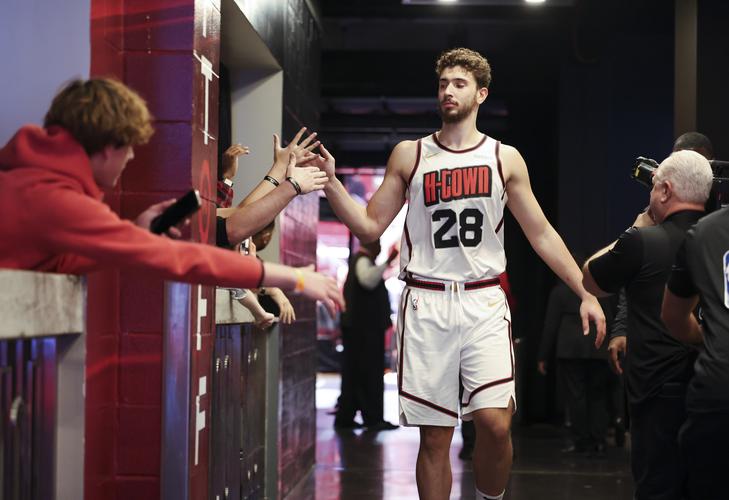 罗马诺：曼联一月可能考虑引进加拉格尔，夏窗马竞不想放他走（罗马诺：曼联或在一月追逐加拉格尔，今夏马竞曾拒绝放人）