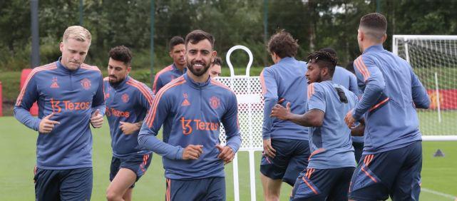 美记：国王GM迫切想要交易拉文，他认为球队失分多都怪拉文（美媒称国王GM急寻交易拉文，指球队失分居高皆因他）