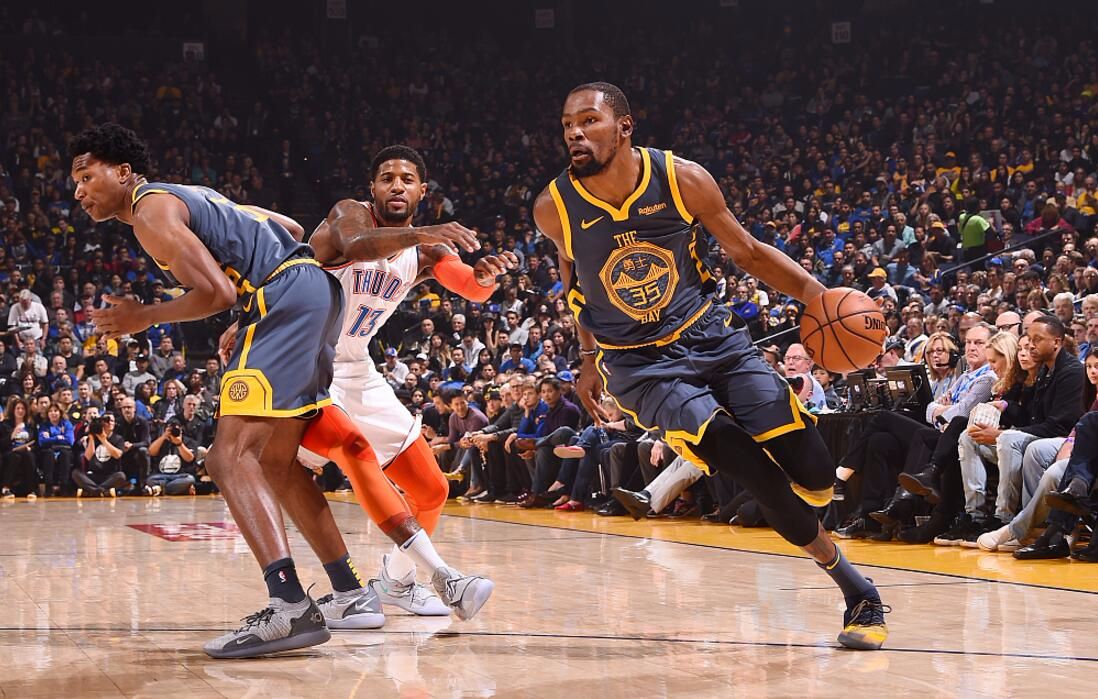 卢伟：现阶段需要其他球员多承担一些 希望减少球队磨合阵痛期（卢伟：当下需队友更多分担，力求减少球队磨合期的阵痛）