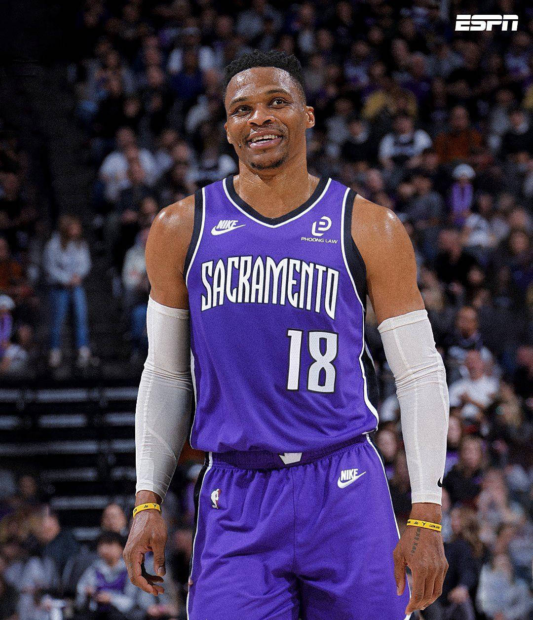 博雷戈：奎因经受住了考验和申京互有攻防 他喜欢大场面的对决（博雷戈：奎因通过考验，与申京攻防拉锯；他钟爱大场面对决）