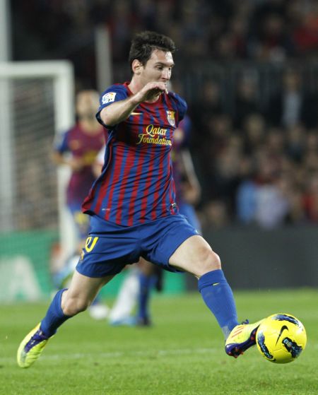 曼纳：尤文球衣为胜利而造，那不勒斯的球衣为梦想而造（曼纳称：尤文战袍为胜利而生，那不勒斯球衣因梦想而生）