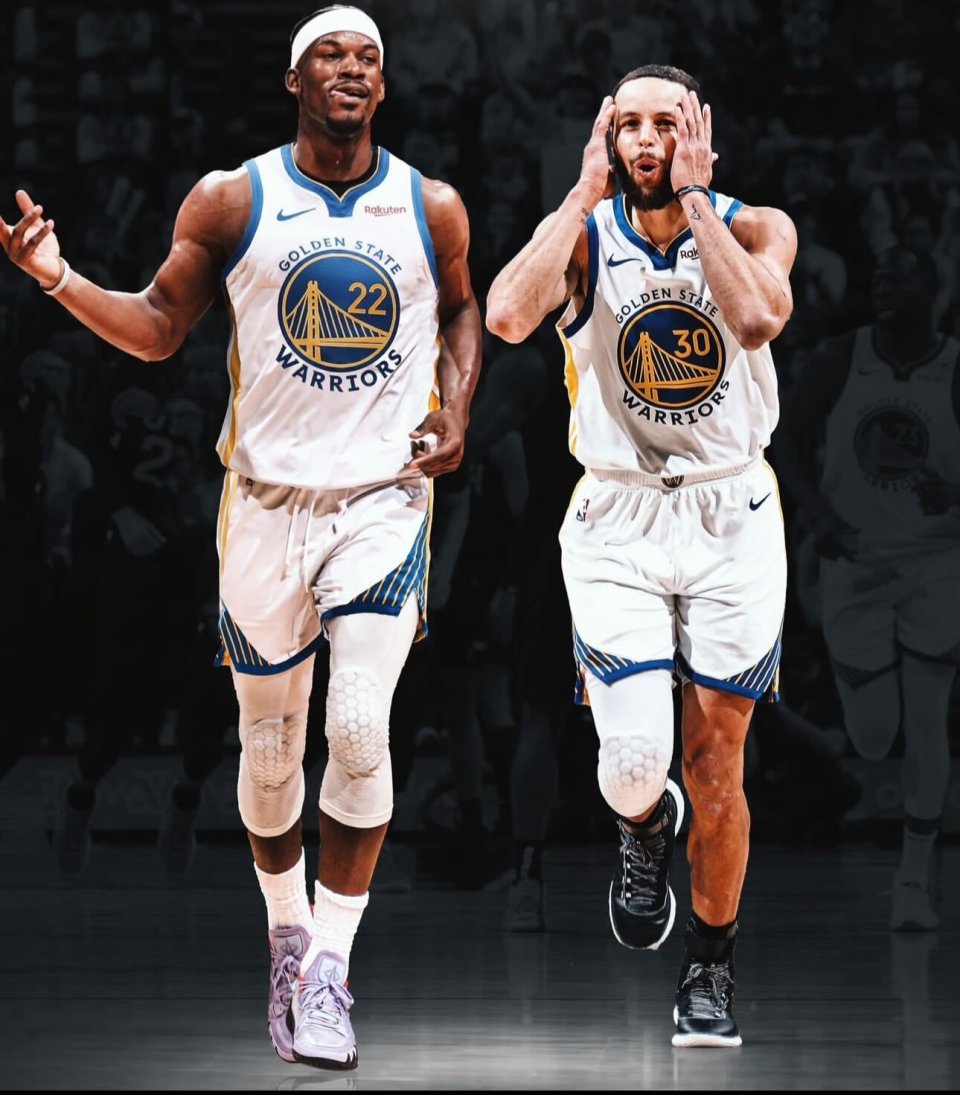 库里三分爆炸连中八球点燃全场（库里三分手感炸裂，连飙8记引爆全场）