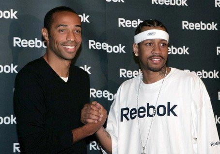 邮报：奥纳纳和埃托奥长期有矛盾；姆伯莫预计是喀麦隆新队长（英媒：奥纳纳与埃托奥积怨已久，姆伯莫有望出任喀麦隆新队长）