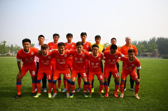 布冯：皮奥是今年意大利足球的亮点，他的特点有点像托尼（布冯称皮奥是今年意大利足坛亮点，风格颇似托尼）