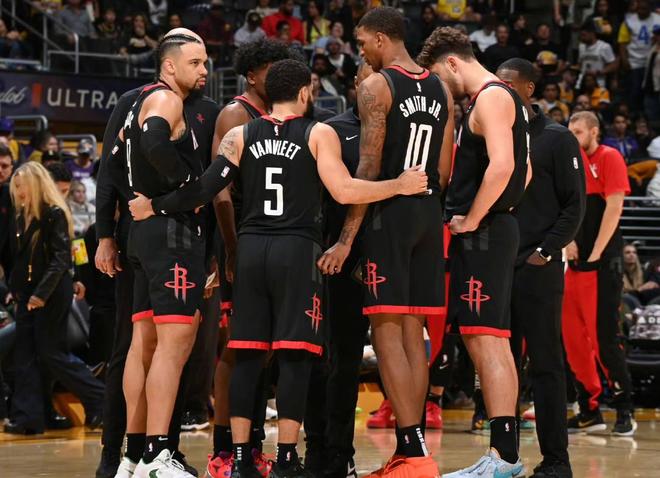 西甲前瞻：皇家马略卡进球能力不足，埃尔切作客一胜难求（西甲前瞻：皇家马略卡火力不足，埃尔切客场难开胜门）