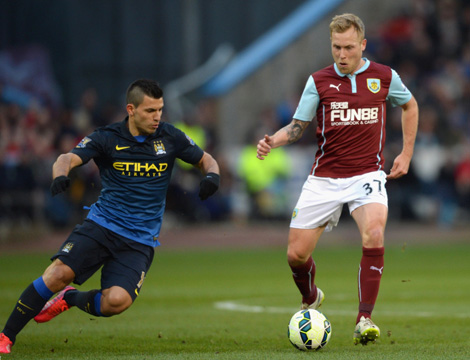 皇马0-2终结对塞尔塔西甲10连胜，此前22次联赛交锋20胜2平（皇马0-2不敌塞尔塔，西甲对其10连胜告终；此前22战20胜2平）